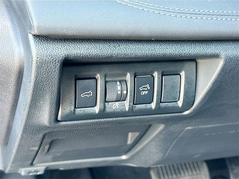 Used 2024 Subaru Outback Limited w/ Popular Package #2 image 10