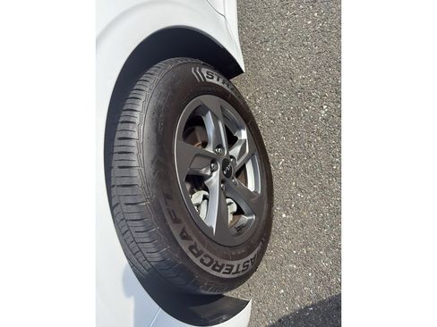 Used 2023 Kia K5 LXS image 8