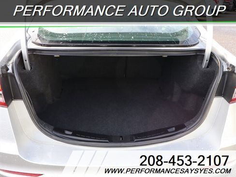 Used 2019 Ford Fusion SE image 14