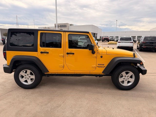 Used 2015 Jeep Wrangler Unlimited Sport w/ Quick Order Package 24S AWD/4WD image 5