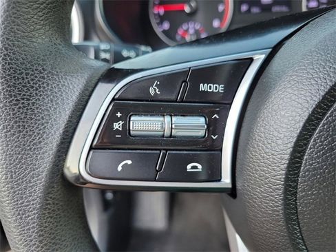 Used 2020 Kia Forte LXS image 26