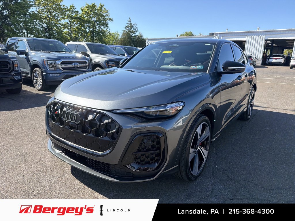 Used 2025 Audi SQ5 Prestige AWD/4WD image 1