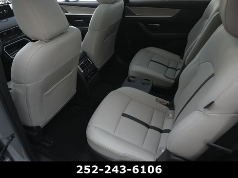 Used 2024 MAZDA CX-90 Plug-In Hybrid w/ Premium Pkg AWD/4WD image 30