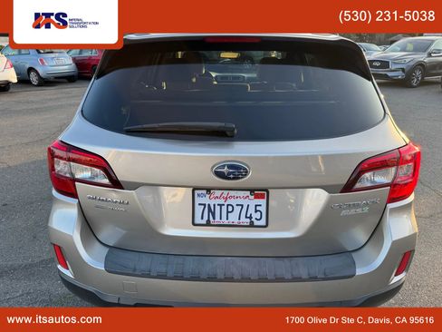 Used 2016 Subaru Outback 2.5i Premium image 4