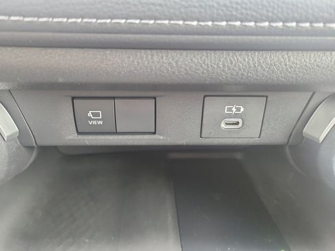 Used 2025 Toyota Grand Highlander AWD Hybrid image 29