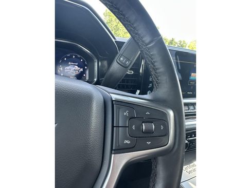 Used 2024 Chevrolet Silverado 1500 LT AWD/4WD image 25