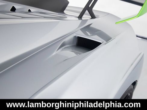 Used 2023 Lamborghini Huracan STO RWD image 46