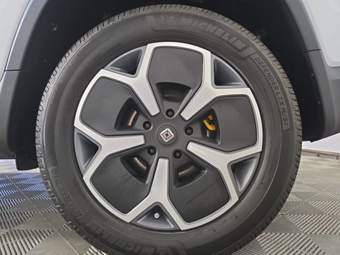 Used 2023 Rivian R1T Adventure Quad AWD/4WD image 10