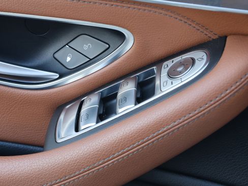 Used 2017 Mercedes-Benz C 300 Cabriolet image 15