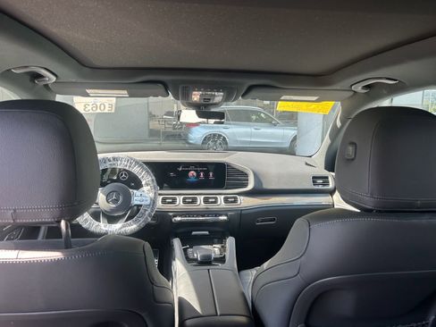 Used 2023 Mercedes-Benz GLE 450 4MATIC image 7