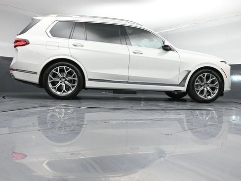 Used 2023 BMW X7 xDrive40i AWD/4WD image 45