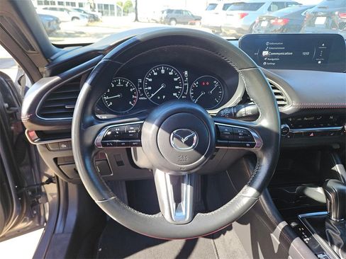 Used 2024 MAZDA MAZDA3 s image 17