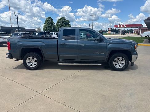 Used 2014 GMC Sierra 1500 SLE w/ SLE Value Package AWD/4WD image 6