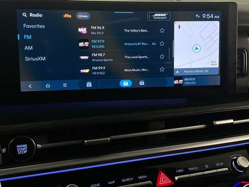 Used 2024 Hyundai Santa Fe Limited image 17