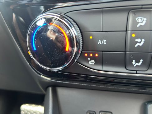 New 2026 Buick Encore GX Sport Touring image 23