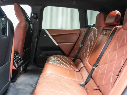 Used 2023 BMW iX xDrive50 w/ Sport Package AWD/4WD image 19