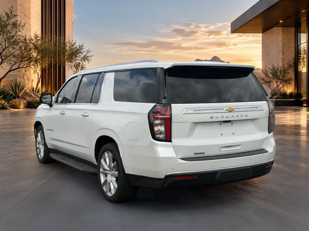 Used 2024 Chevrolet Suburban High Country w/ Advanced Technology Package AWD/4WD image 3