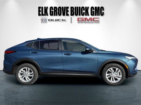 New 2026 Buick Envista Preferred image 3