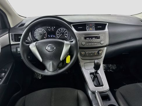 Used 2013 Nissan Sentra S FWD image 23