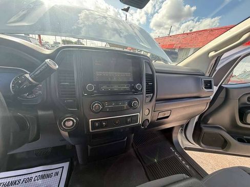 Used 2022 Nissan Titan 2WD King Cab image 20