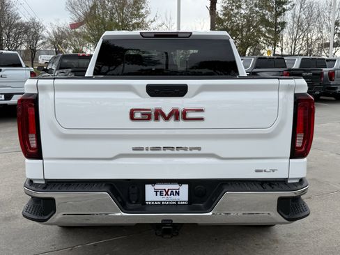 Used 2024 GMC Sierra 1500 SLT image 6