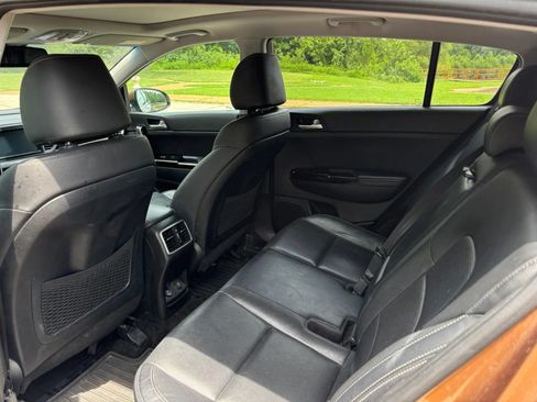 Used 2018 Kia Sportage EX w/ Option Group 040 FWD image 13