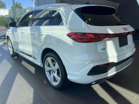 New 2025 Audi Q5 Prestige image 7