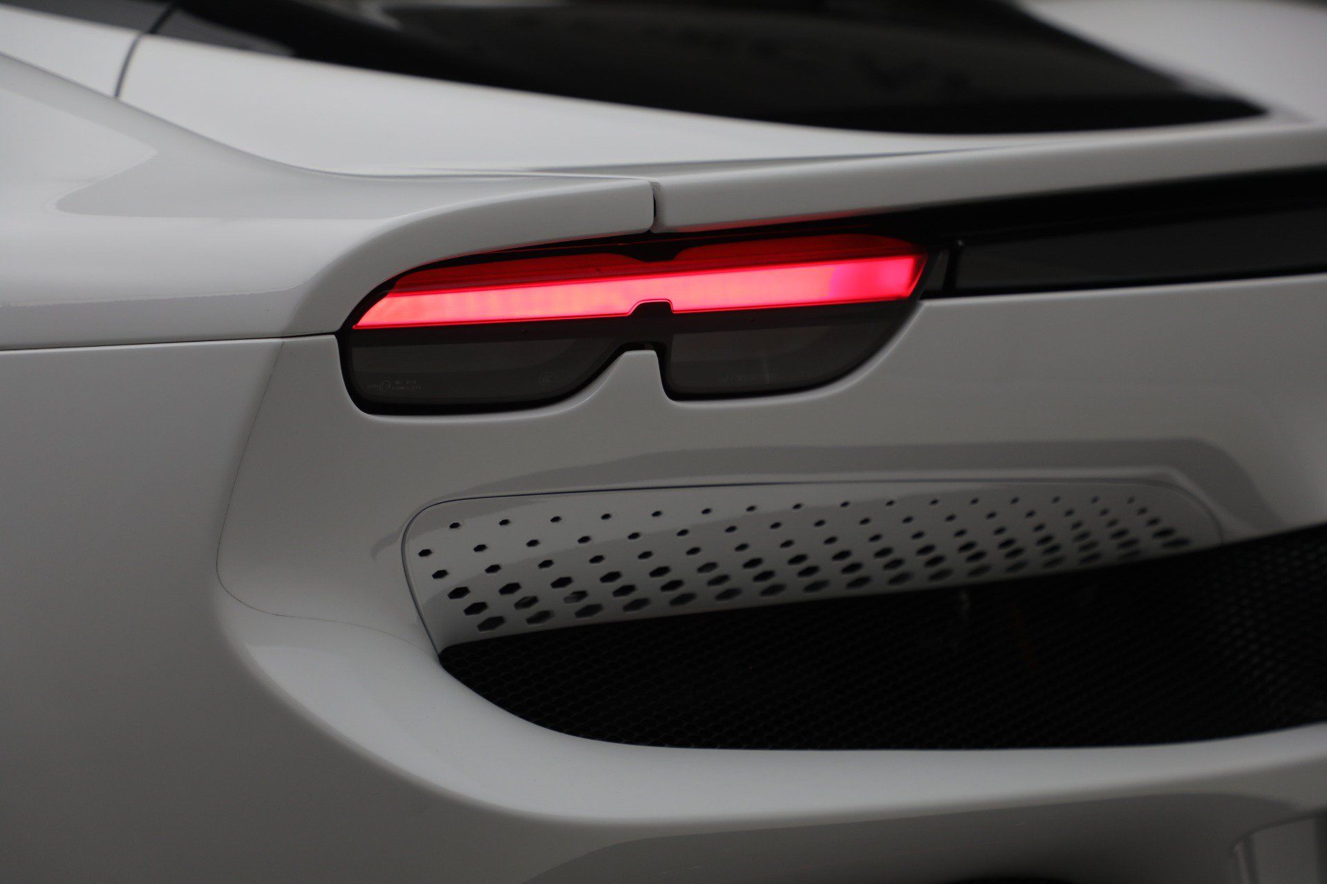 Certified 2025 Ferrari 296 GTS RWD image 37