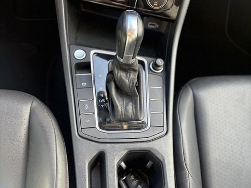 Used 2019 Volkswagen Jetta SE image 11