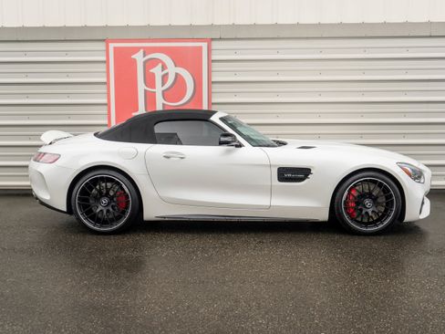 Used 2018 Mercedes-Benz AMG GT C image 39