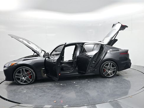 Certified 2022 Kia Stinger GT2 image 56