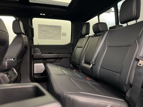 New 2025 Ford F150 Lariat w/ Equipment Group 502A High image 34