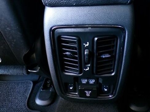 Used 2020 Jeep Grand Cherokee Summit AWD/4WD image 20