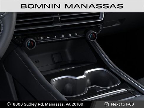 New 2026 Chevrolet Traverse LT w/ Midnight/Sport Edition image 23