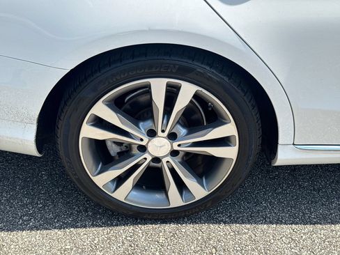 Used 2017 Mercedes-Benz C 300 Sedan image 17