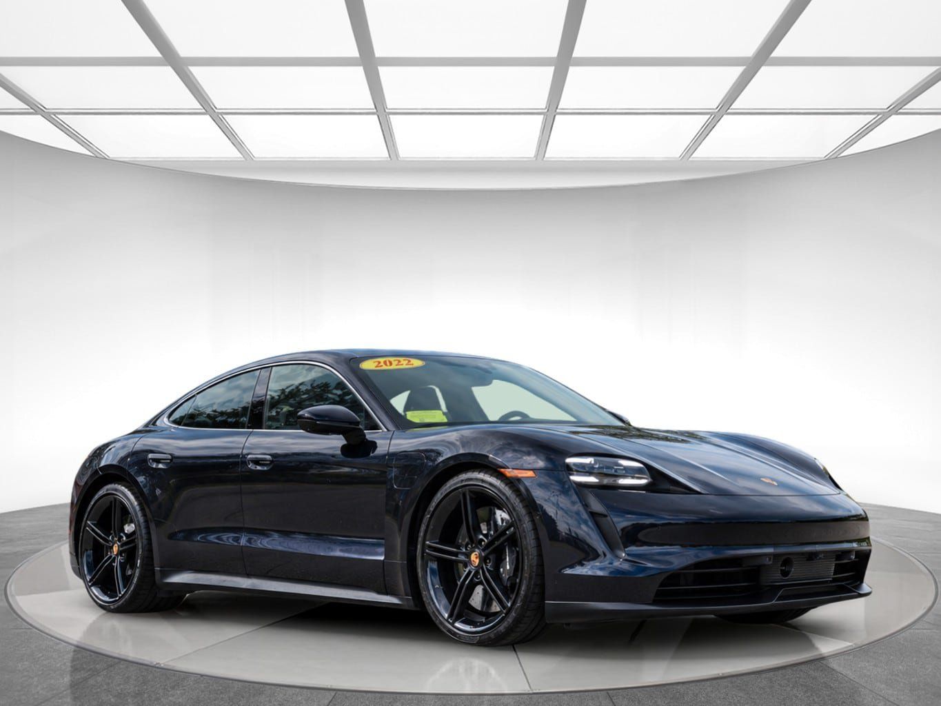 Used 2022 Porsche Taycan 4S AWD/4WD image 3