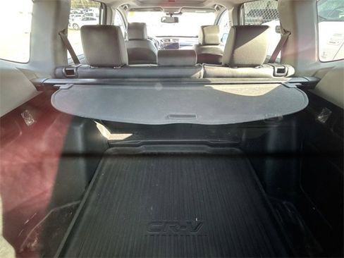 Used 2017 Honda CR-V Touring image 9