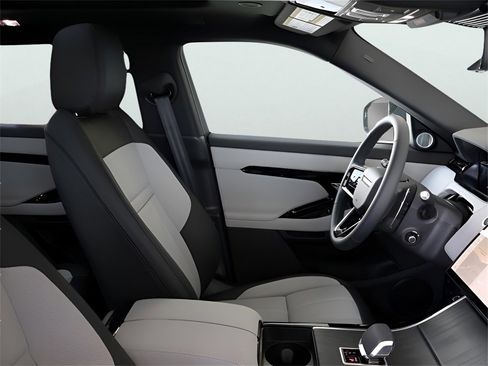 New 2026 Land Rover Range Rover Evoque Dynamic SE image 18