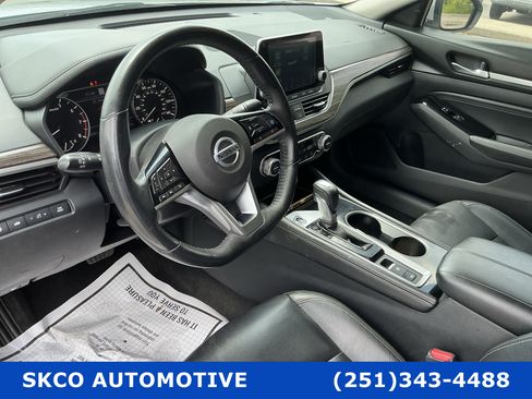 Used 2020 Nissan Altima 2.5 SL FWD image 20