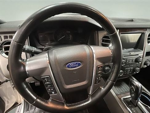 Used 2017 Ford Expedition EL Platinum AWD/4WD image 11