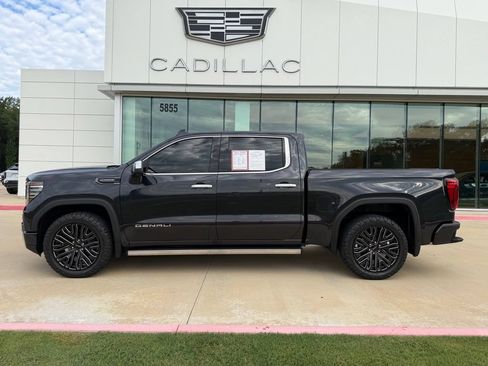 Used 2022 GMC Sierra 1500 Denali Ultimate AWD/4WD image 2