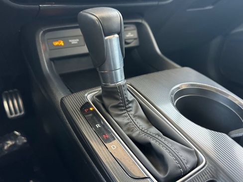 Certified 2025 Honda Civic Sport image 22
