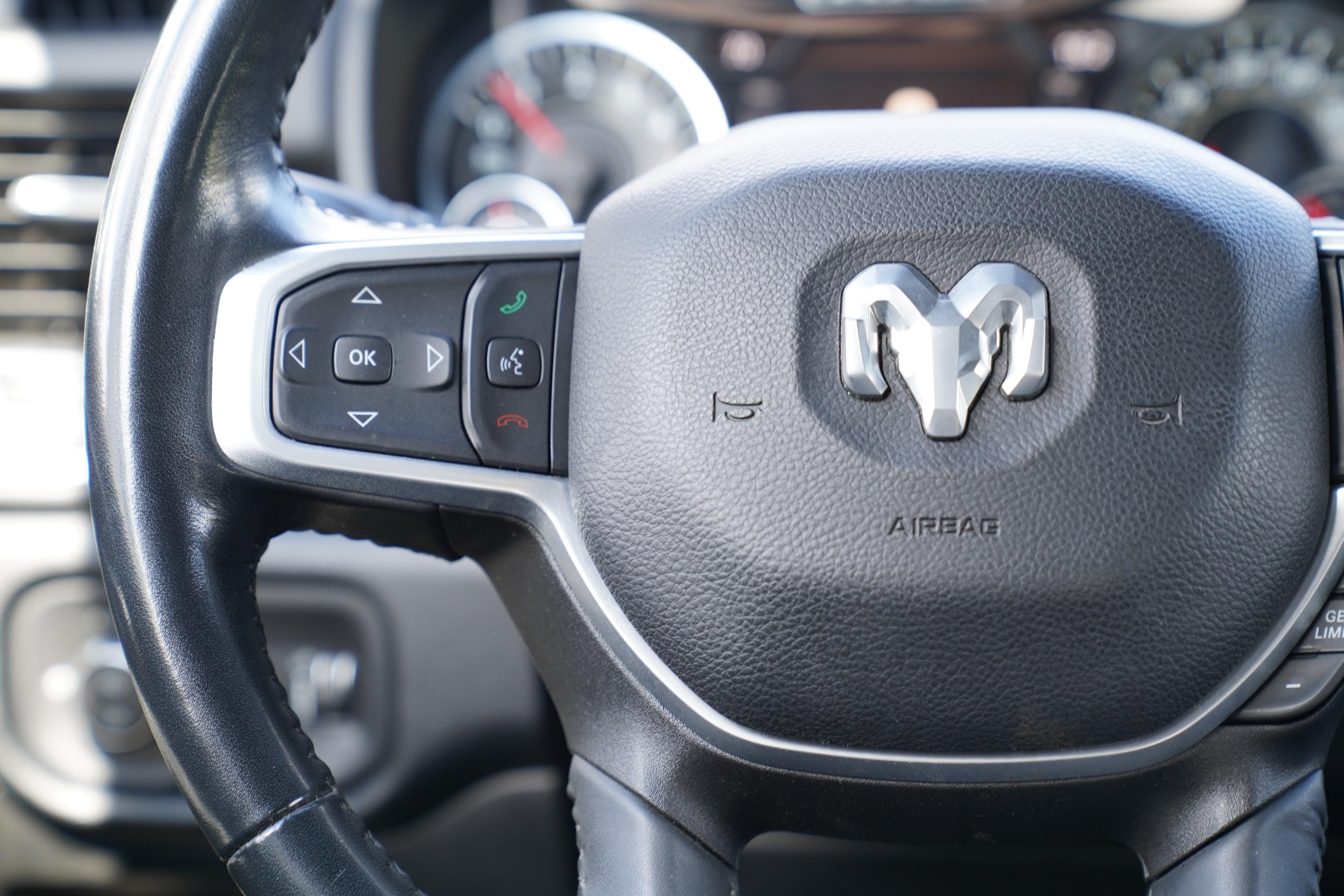 Used 2022 RAM 1500 Big Horn AWD/4WD image 18