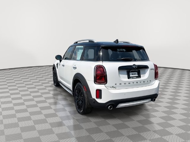 Used 2024 MINI Cooper Countryman S FWD image 9