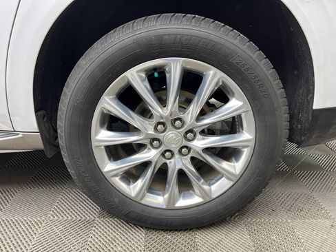 Used 2019 Buick Enclave Essence FWD image 29