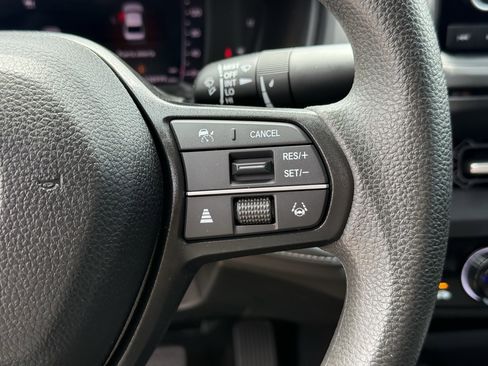 Used 2024 Honda Accord EX image 18