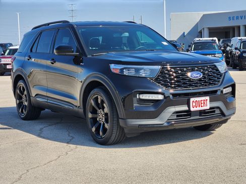 Used 2023 Ford Explorer ST-Line w/ Class IV Trailer Tow Package RWD image 3