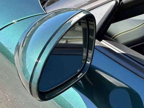 Certified 2019 Porsche 911 Speedster image 38