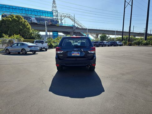 Used 2019 Subaru Forester w/ Popular Package #1 image 6