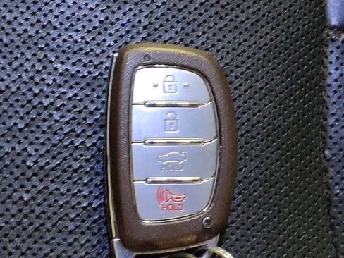 Used 2015 Hyundai Sonata Limited w/ Option Group 06 image 32